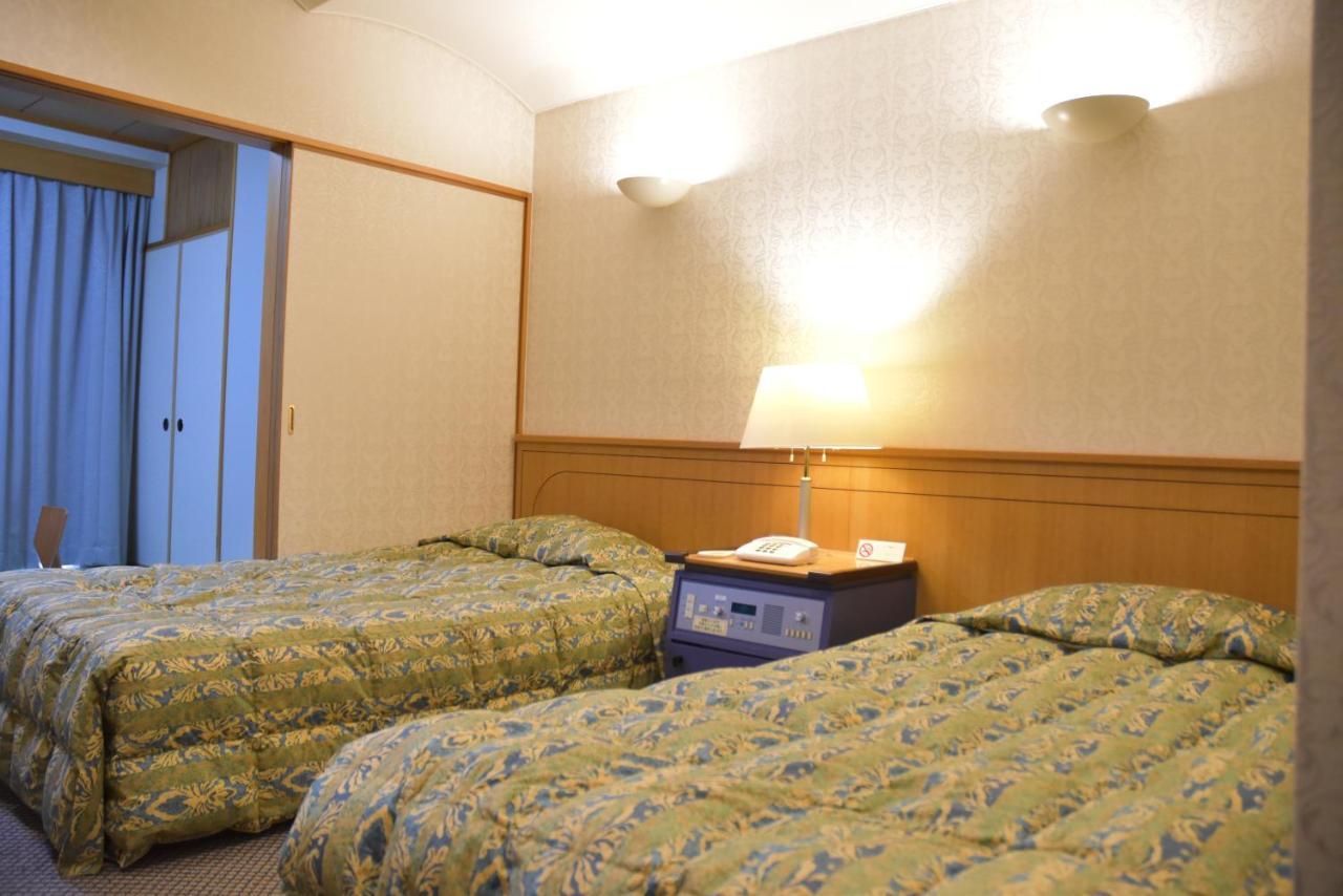 The Gran Resort Elegante Awajishima Exterior foto