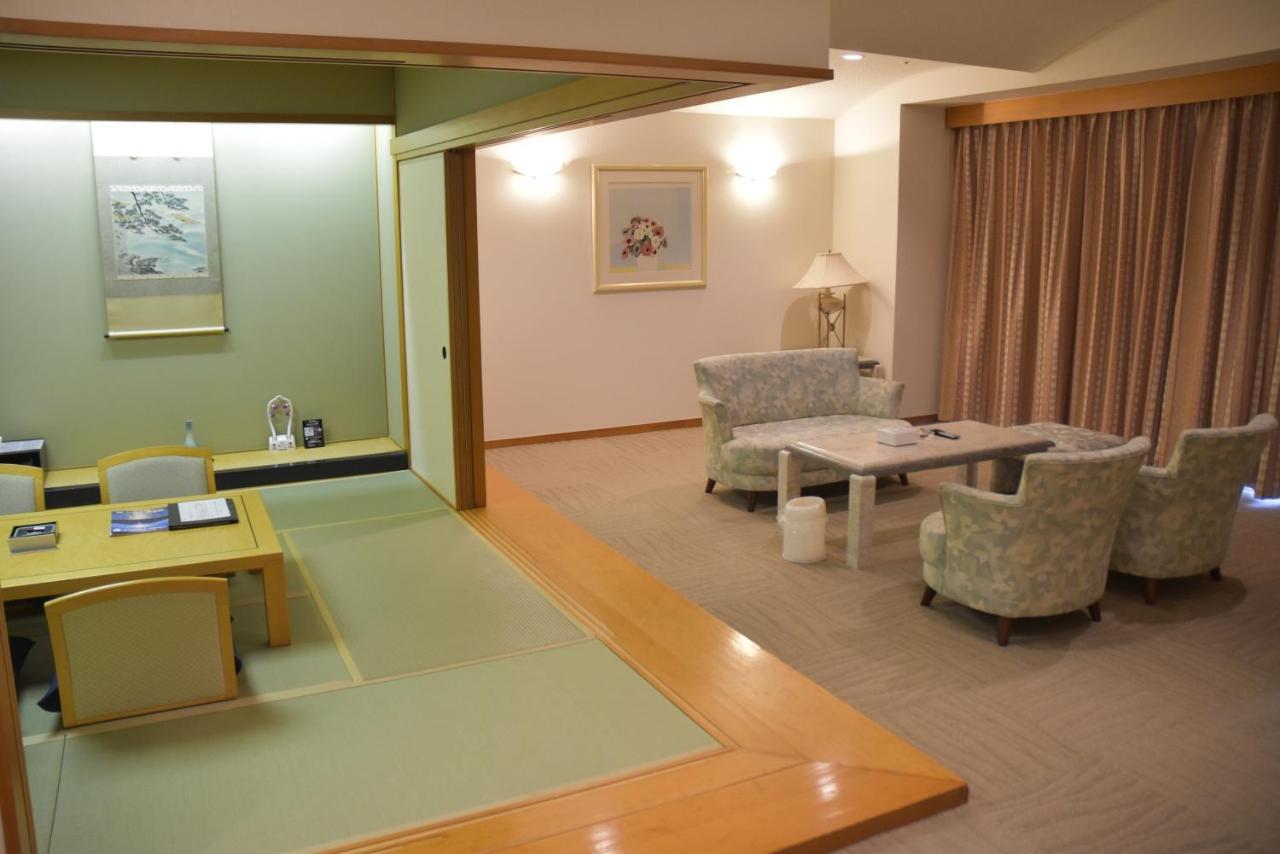 The Gran Resort Elegante Awajishima Exterior foto