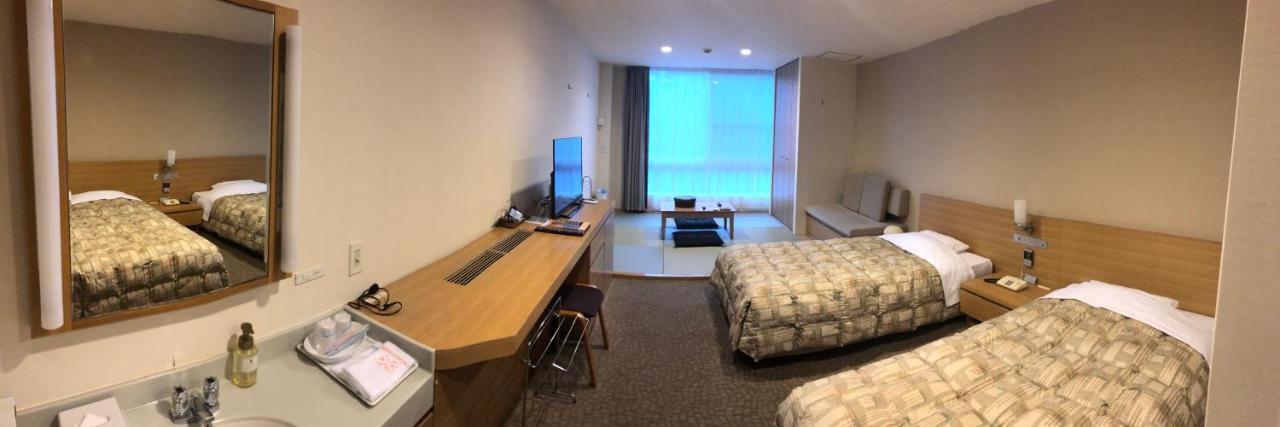 The Gran Resort Elegante Awajishima Exterior foto
