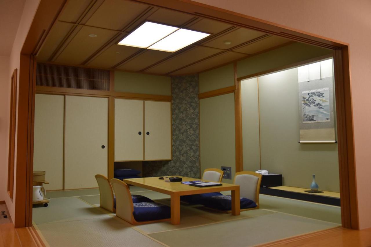 The Gran Resort Elegante Awajishima Exterior foto